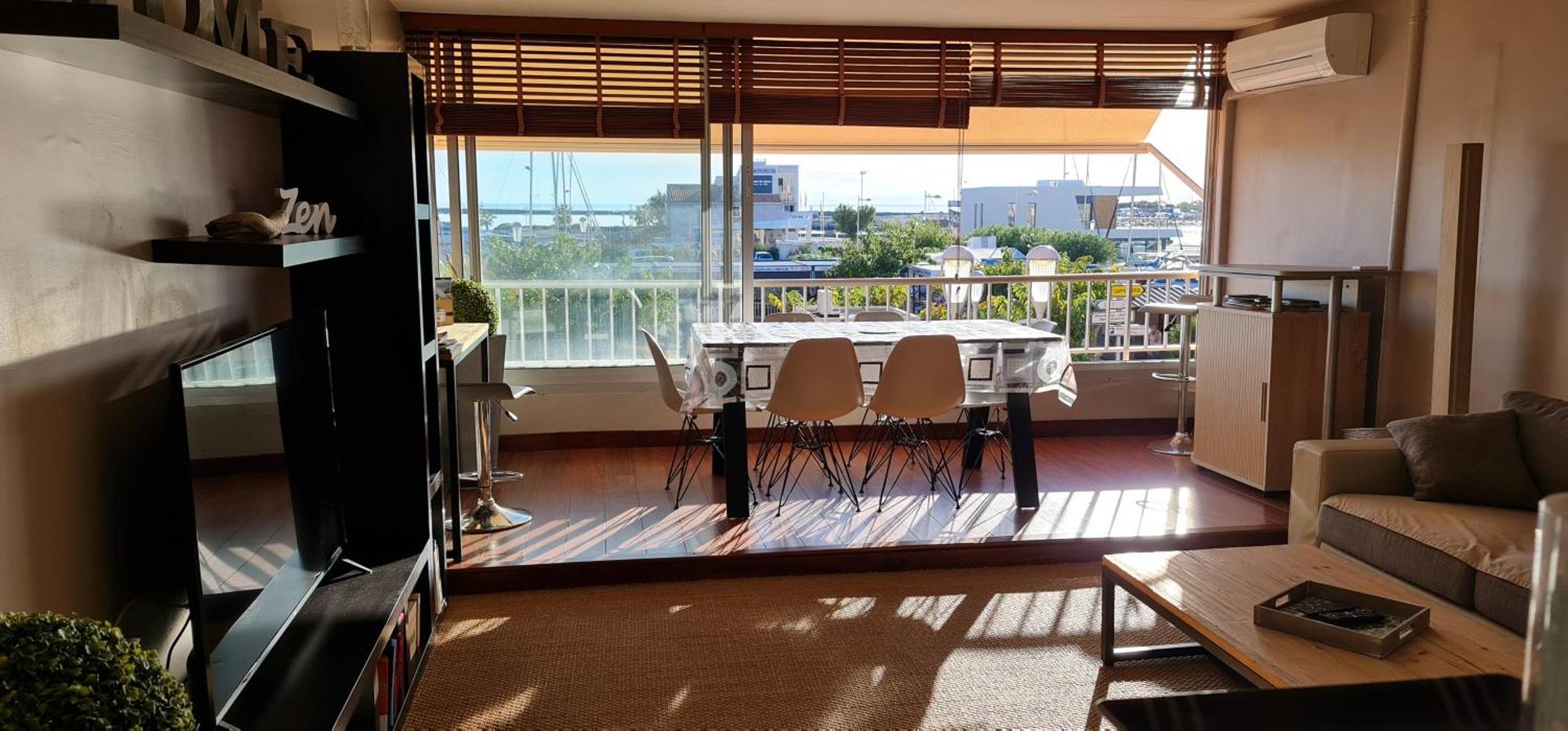 La Pecherie: Seaside Family Cocoon with Port Views Agde Exterior photo