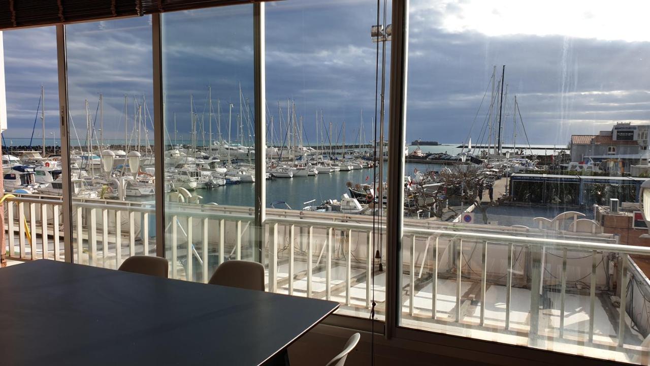 La Pecherie: Seaside Family Cocoon with Port Views Agde Exterior photo